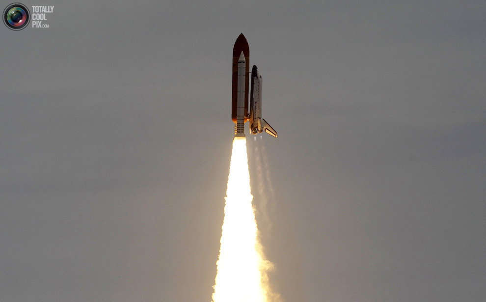 Space Shuttle Atlantis: The Final Launch >> TotallyCoolPix